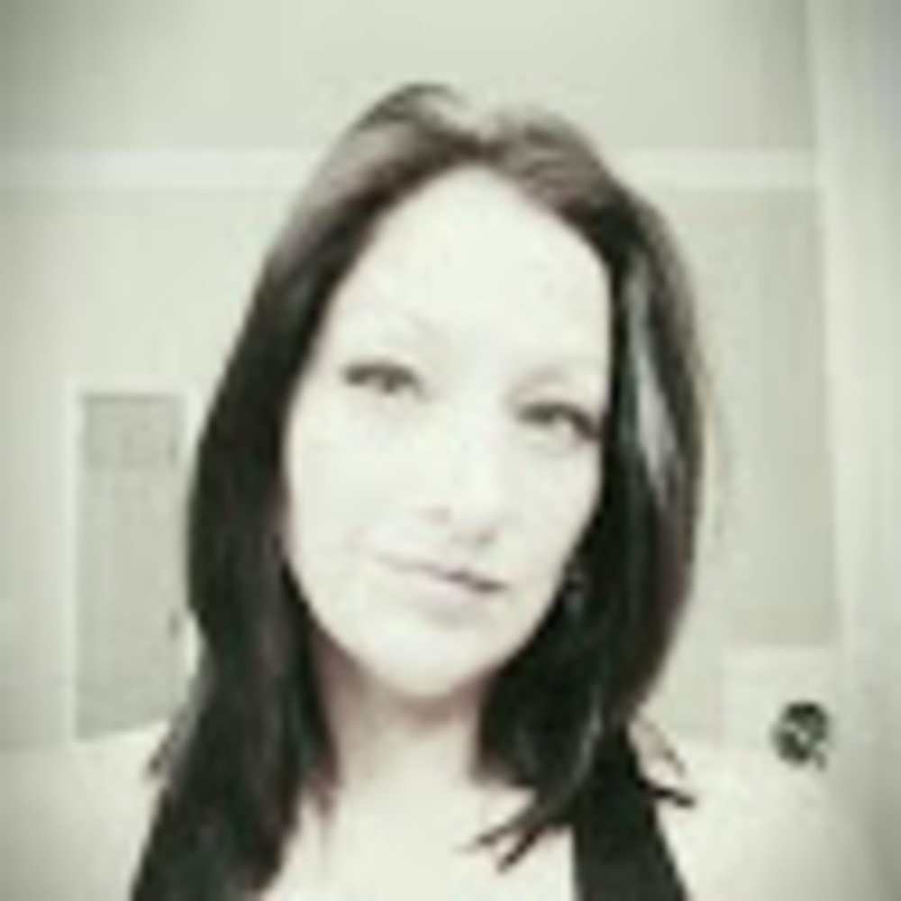 Meet your Posher, Holly